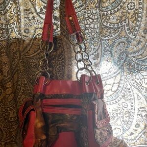 Stylish Red and Camouflage Women's Bag